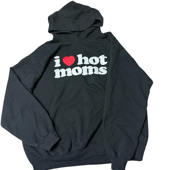 Danny Duncan Black Hoodie I heart Hot Moms sweatshirt - Picture 1 of 5